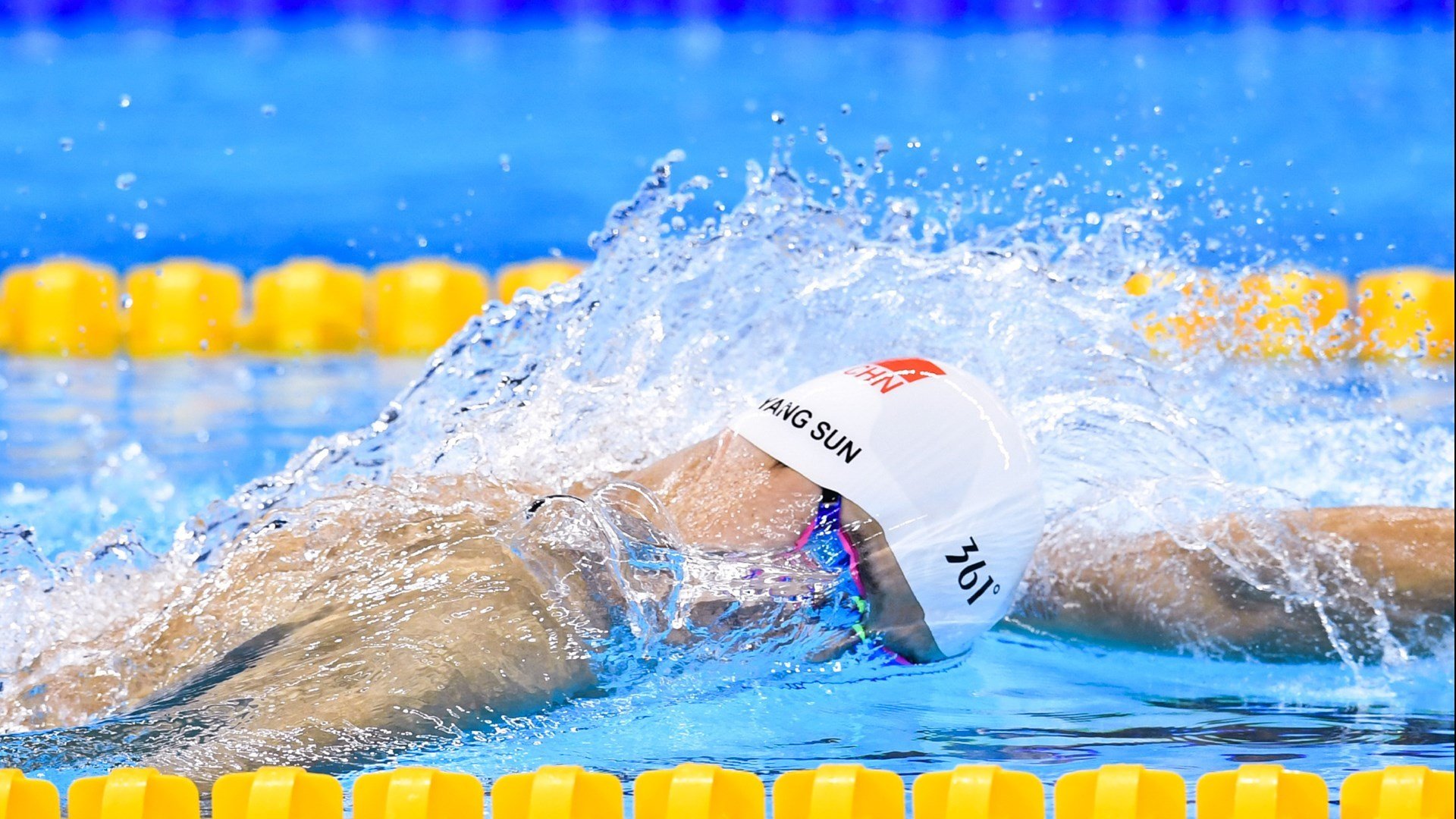 球迷“自制电影”——最燃比赛瞬间集锦大放送！